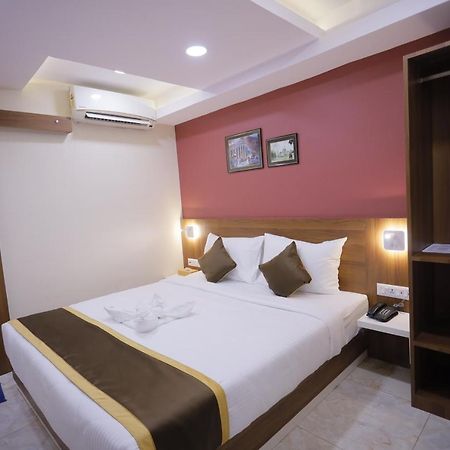 The Avenue Hotel Ballygunge Kalkuta Zewnętrze zdjęcie