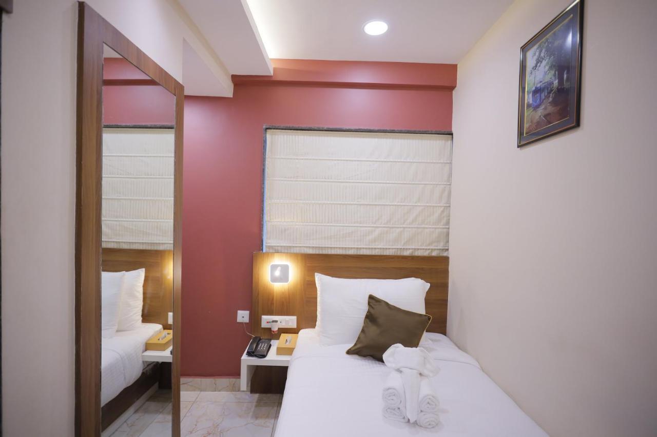 The Avenue Hotel Ballygunge Kalkuta Zewnętrze zdjęcie