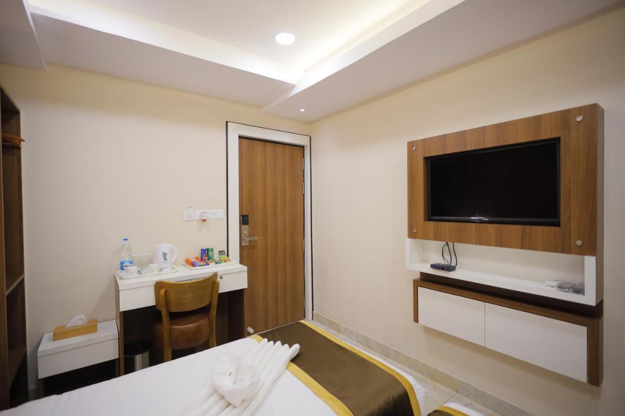 The Avenue Hotel Ballygunge Kalkuta Zewnętrze zdjęcie