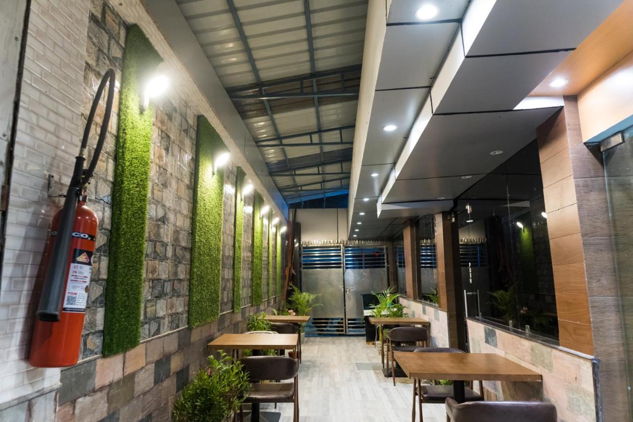 The Avenue Hotel Ballygunge Kalkuta Zewnętrze zdjęcie